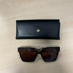 Sunglasses, as reported by Universitair Sportcentrum (USC) using iLost