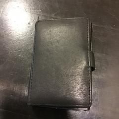 Cardhouder, amint azt Qbuzz U-OV az iLost segítségével jelentette.