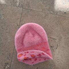 Keps roze, rapporterat av Regio West-Vlaanderen med iLost