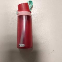 Dricksflaska, rapporterat av Regio West-Vlaanderen med iLost