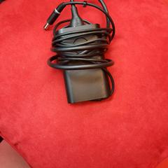 Laptop oplader, as reported by UvA REC using iLost