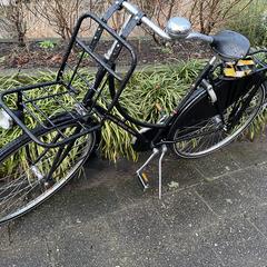 Zwarte damesfiets, iLost에 보고됨