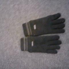 Eskularruak, gisa salatu by SnowWorld Landgraaf iLost erabiliz