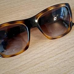 Slnečné okuliare, ako bolo nahlásené Keukenhof pomocou iLost