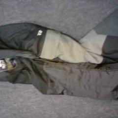 Pantaloni da sci rehall, come riportato da SnowWorld Landgraaf utilizzando iLost