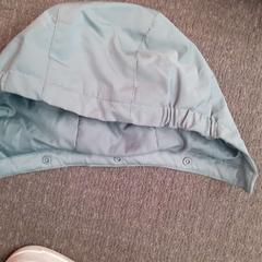 Bunda enkel de kap, jak nahlášeno Centraal magazijn pomocí iLost