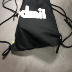 Rucksack, gemeldet von Transdev Hoeksche Waard Goeree Overflakkee über iLost