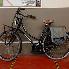 Bicicleta Bikkel Zwart, como reportado por Fietsdepot Hasselt utilizando o iLost