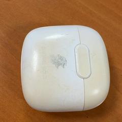 Earpods, as reported by ibis Schiphol Amsterdam Airport using iLost