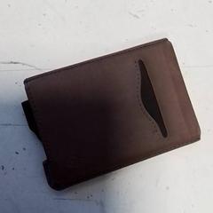 Peněženky, jak nahlášeno Hermes Eindhoven pomocí iLost