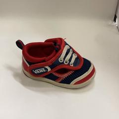 Sko 片方のみ, som rapportert av IKEA鶴浜 ved bruk av iLost