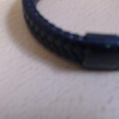 Eskumuturra Zwart, gisa salatu by Walibi Holland iLost erabiliz