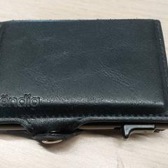 Brieftasche - Miesi Mikeya, gemeldet von Regio Limburg - Leuven über iLost