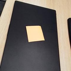 Notebook, jak nahlášeno Qbuzz Fryslân pomocí iLost