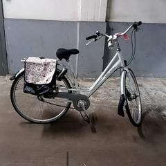 Women’s bike officenter Wit, as reported by Fietsdepot Hasselt using iLost