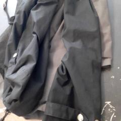 Veste, a été signalé par Qbuzz servicepunt  Emmen utilisant iLost