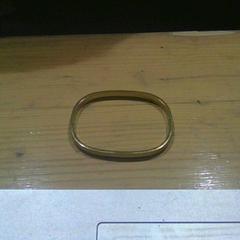 Armband goud, zoals gemeld door Pukkelpop met iLost