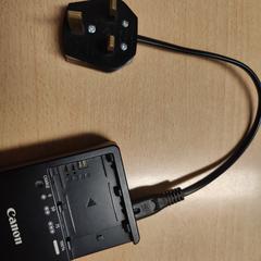 Charger  Canon, a été signalé par The Dominican utilisant iLost