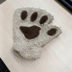 クッション がiLostで IKEA Saint-Etienne によって報告されました