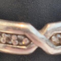 Anillo, ha sido reportado por IJsselland Ziekenhuis con iLost