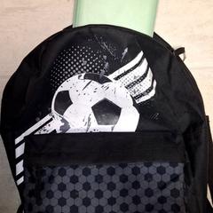 Zaino, come riportato da Qbuzz DMG utilizzando iLost