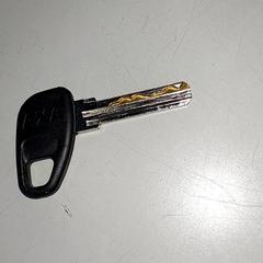 Nycklar, rapporterat av Regio Antwerpen - Brussel med iLost