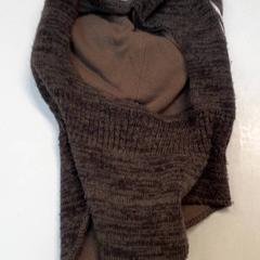 Sweater, as reported by IKEA Furuset using iLost