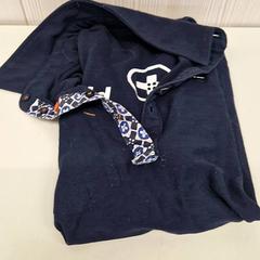 T-shirt، كما تم الإبلاغ عنه بواسطة Transdev Gooi en Vechtstreek عبر iLost