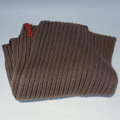 マフラー, come riportato da IKEA横浜 utilizzando iLost