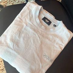 Camisa, segundo informou Van der Valk Hotel Woerden usando iLost