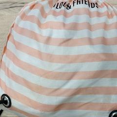 Zwemzak -Van Hove, come riportato da Centraal magazijn utilizzando iLost