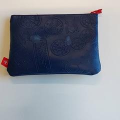 Zakje blauw، كما تم الإبلاغ عنه بواسطة Centraal magazijn عبر iLost