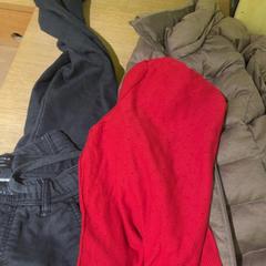 Nadrág & Pulóver, amint azt MEININGER Hotel Berlin East Side Gallary az iLost segítségével jelentette.