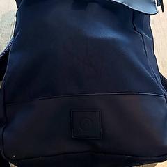 バックパック blauw がiLostで Centraal magazijn によって報告されました