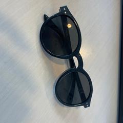 نظارات شمسية، كما تم الإبلاغ عنه بواسطة Madurodam عبر iLost