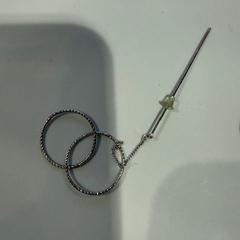 القرط Earring، كما تم الإبلاغ عنه بواسطة TU/e - Receptie Helix عبر iLost