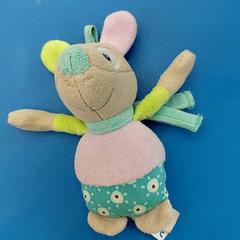 Peluche pulseira, como reportado por IKEA Nantes utilizando o iLost