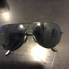 Zonnebril, zoals gemeld door U-OV Utrecht met iLost