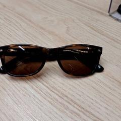 Lunettes de soleil, rapporterat av IKEA Montpellier med iLost