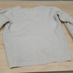 كنزة صوفية، كما تم الإبلاغ عنه بواسطة IKEA Älmhult عبر iLost