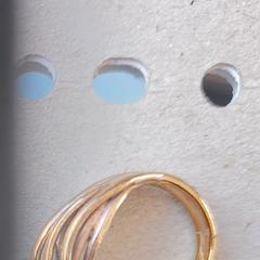 Vergulde ring met verkleuringen en slijtsporen an iLost gemeldet