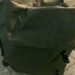 Koffer Groen, gemeldet von Eindhoven Airport über iLost