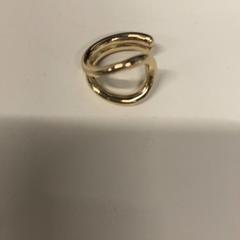 イヤーカフ، كما تم الإبلاغ عنه بواسطة IKEA長久手 عبر iLost