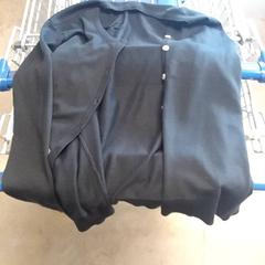 ジャケット De malha, azul がiLostで IKEA Matosinhos によって報告されました