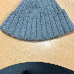 Berretto da uomo, come riportato da Sheraton Brussels Airport Hotel utilizzando iLost