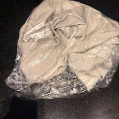 Brýle & Košile, jak nahlášeno Hotel Van der Valk Harderwijk op de Veluwe pomocí iLost