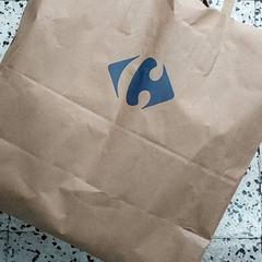 Bolsa - Papieren Draagtas, ha sido reportado por Centraal magazijn con iLost