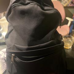 Backpack, segons ha informat Club Nyx/Exit Café mitjançant iLost