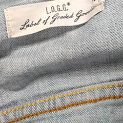 Jeansvest, segons ha informat IKEA Gent mitjançant iLost
