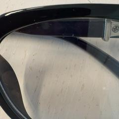 Lunettes, a été signalé par GVB utilisant iLost